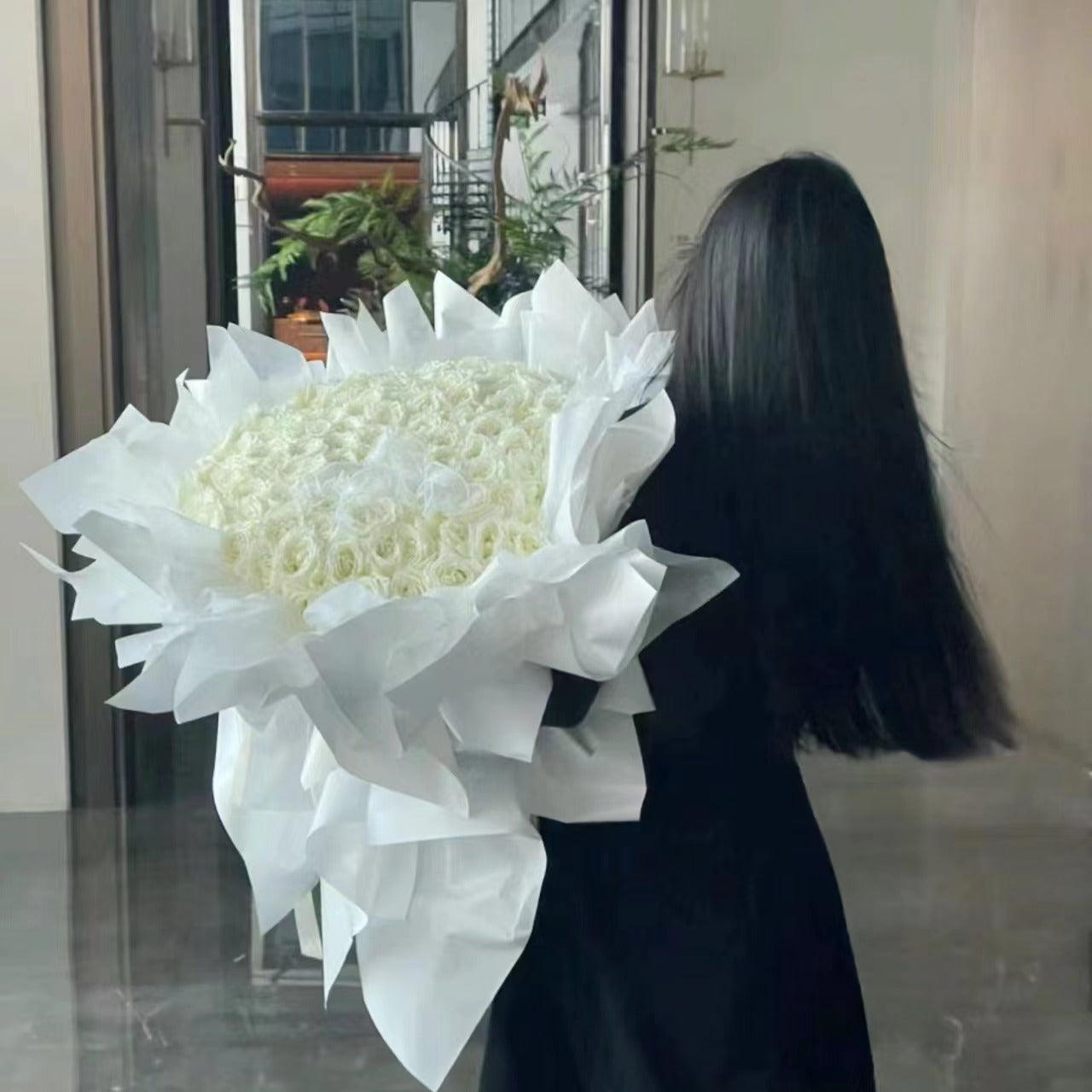 Forever Yours (99 roses) 永远属于你